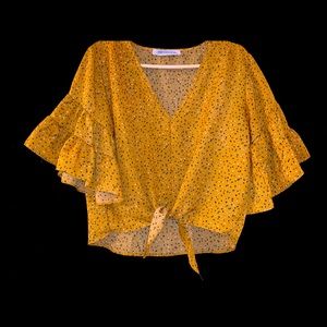 Yellow crop top ruffle sleeve